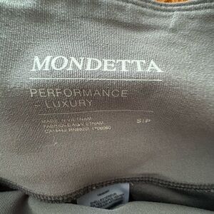 Mondetta Charcoal Gray Activewear Top